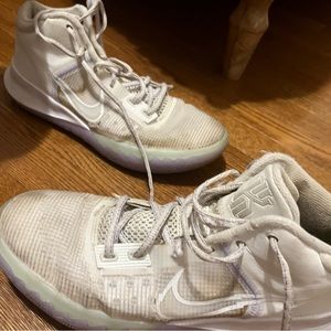 Kyries size 9.5 Womens